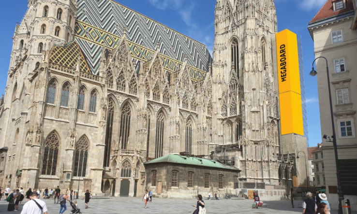 Mega am Stephansdom